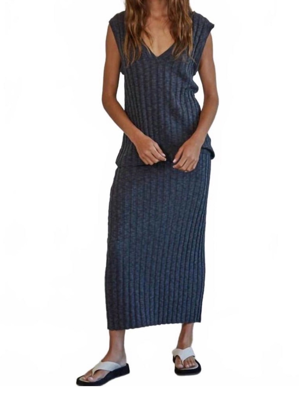 NWT Ribbed Knit Midi Skirt in Charcoal Gray